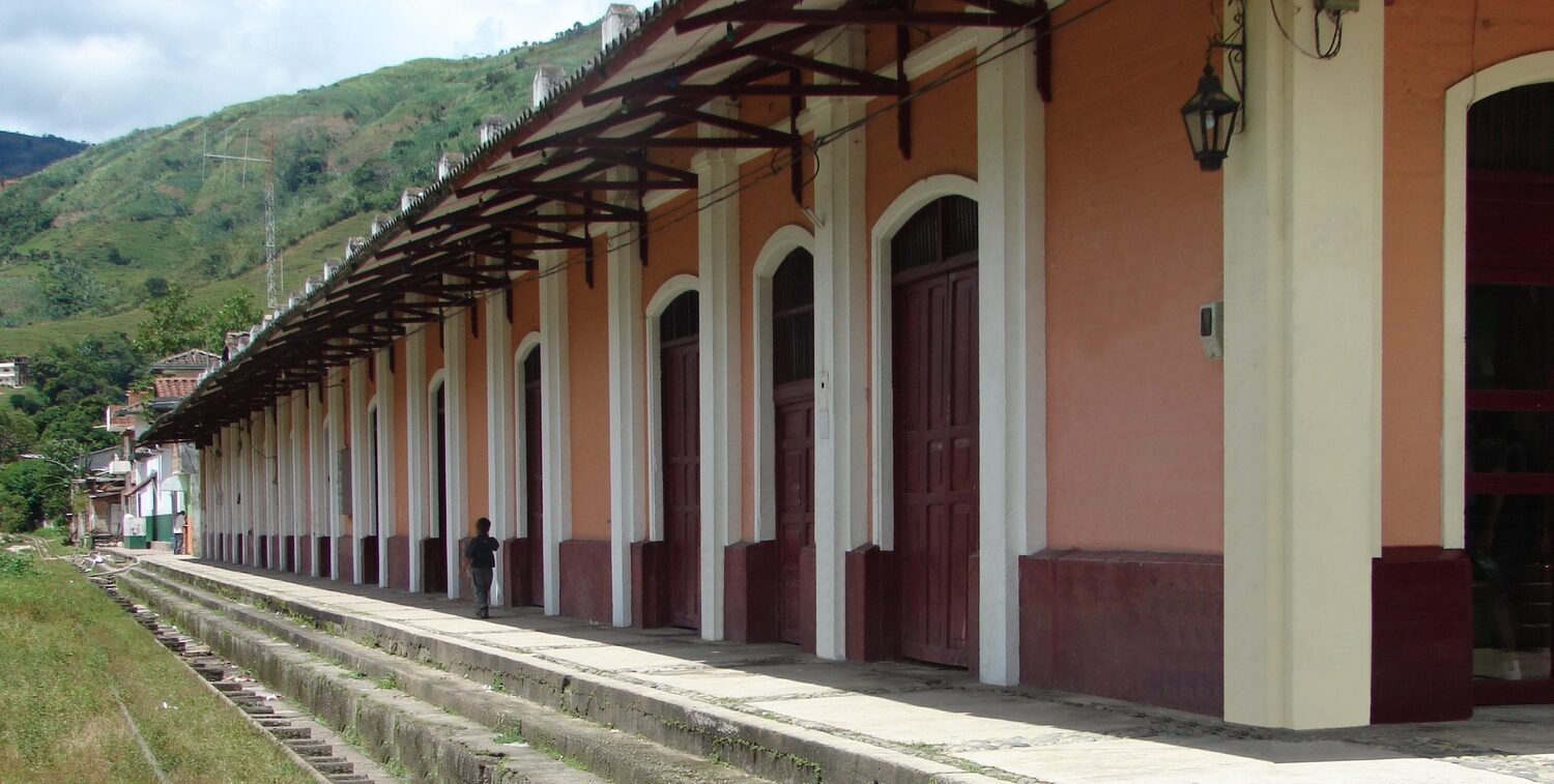 Antigua estación del tren de Cisneros, Antioquia